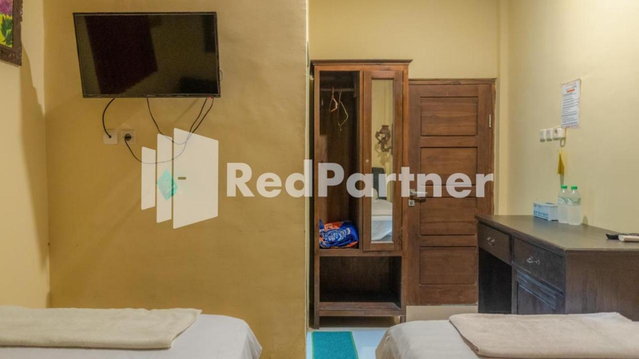 Vandhela Homestay Syariah Mitra Reddoorz سورابايا المظهر الخارجي الصورة