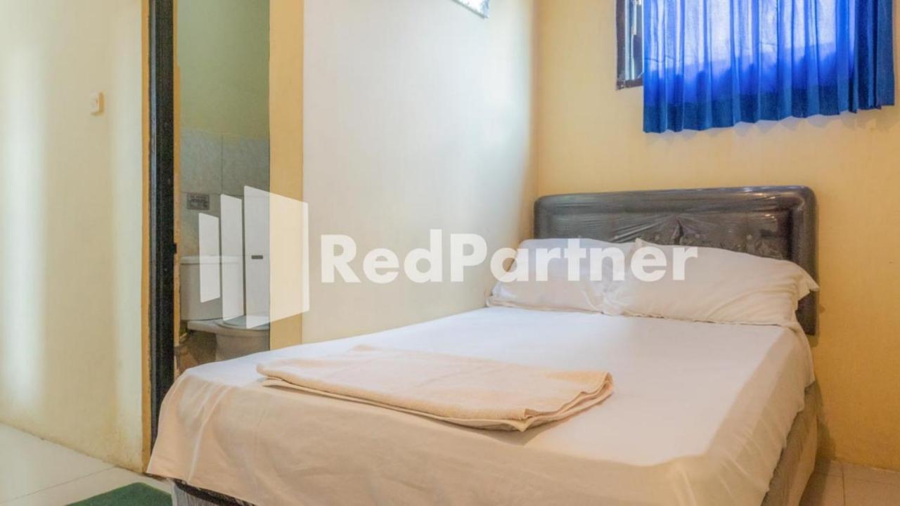 Vandhela Homestay Syariah Mitra Reddoorz سورابايا المظهر الخارجي الصورة