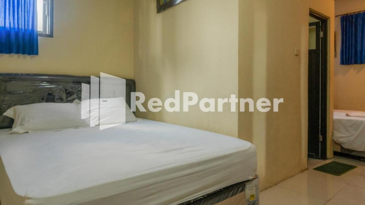 Vandhela Homestay Syariah Mitra Reddoorz سورابايا المظهر الخارجي الصورة